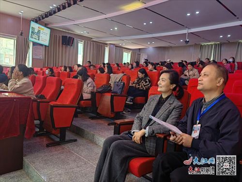 九江七中成功承辦2024年市初中道德與法治優(yōu)秀教學(xué)課例現(xiàn)場展示交流活動